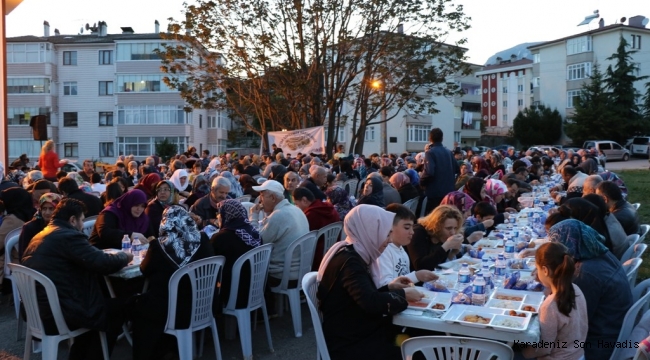 2019’un İlk Mahalle İftarı Cemal Caymazda Yapıldı