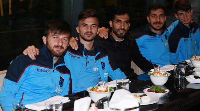 Trabzonspor iftar yemeğinde bir araya geldi