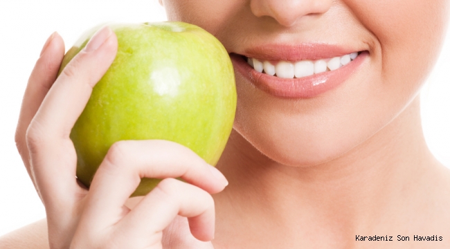 Bu Yiyecekler Diş Sağlığınızı Korumaya Yardımcı Oluyor!