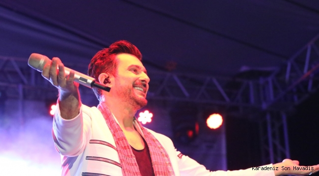 FESTİVAL , “GÖKHAN TEPE” KONSERİ İLE SONA ERDİ…