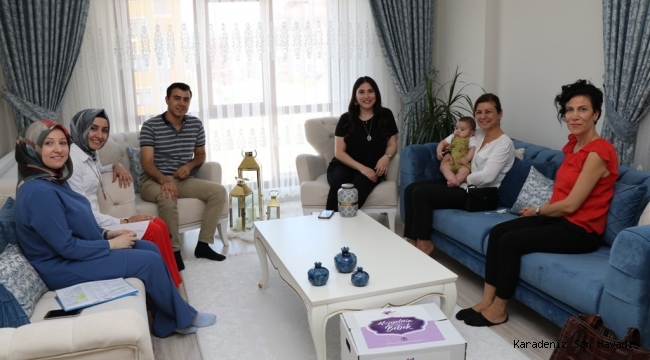 Başkan Köse Yeni Doğan Bebekleri Ziyaret Etti