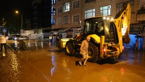 BAŞKAN RAHMİ METİN “EKİPLERİMİZ SAHADA” DEDİ