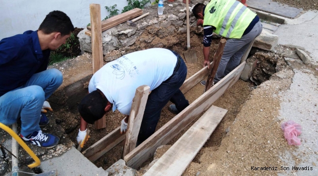 Ekipler Mesai Mefhumu Gözetmeden Çalışıyor