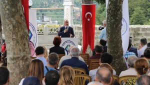 RİZE BELEDİYESİ’NDEN EKREM ORHON’A ANMA MERASİMİ