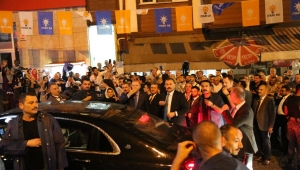 “Rize kendi içinden çıkarmış olduğu bu evladına sahip çıktı”
