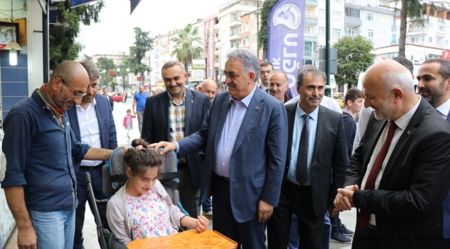 AK PARTİ GENEL BAŞKAN YARDIMCISI, RİZE MİLLETVEKİLİ YAZICI ARDEŞEN ESNAFINI DİNLEDİ