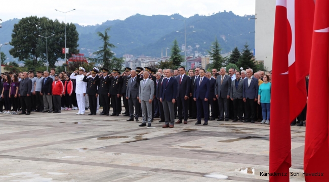 ATATÜRK’ÜN RİZE’YE GELİŞİNİN 95. YIL DÖNÜMÜ TÖRENLE KUTLANDI