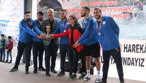 ÇAYKURSPOR RAFTİNG TAKIMI VAN’DA TÜRKİYE İKİNCİSİ OLDU