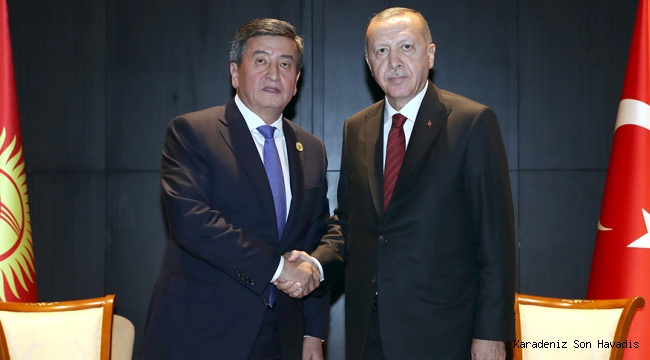Cumhurbaşkanı Erdoğan, Kırgızistan Cumhurbaşkanı Sooronbay Ceenbekov ile bir araya geldi