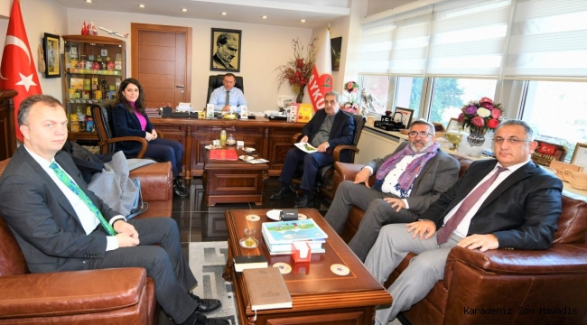 ÇAYKUR’UN YEŞİL VE SİYAH ÇAY PUDRASI AVRUPA PAZARINDA