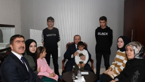 Cumhurbaşkanı Erdoğan, şehit Ahmet Budak’ın ailesini kabul etti