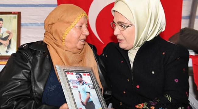 Emine Erdoğan, Diyarbakır annelerini ziyaret etti