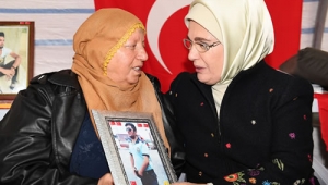 Emine Erdoğan, Diyarbakır annelerini ziyaret etti