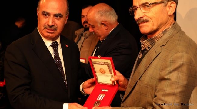 Rize'de Kıbrıs Gazilerine Madalya ve Berat Verildi