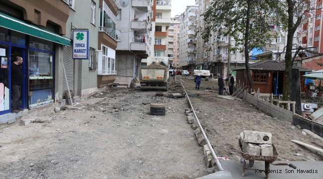 Rize'de sokaklar yenileniyor