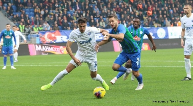 Rizespor'dan Evinde Harakiri