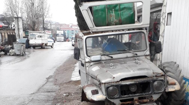 Zabıtadan Bir Denetim de Hurda Araçlara