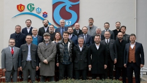 Trabzonspor yönetimi teknik heyetle bir araya geldi