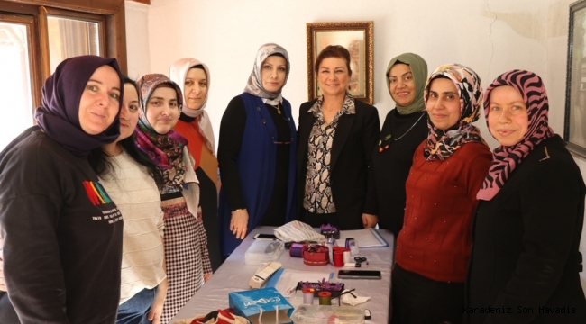 Başkan Elif Köse'den İğne Oyası Kursuna Ziyaret