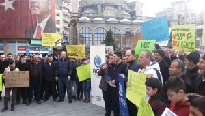 RİZE ANADOLU GENÇLİKTEN, ABD’NİN FİLİSTİNİ İŞGAL PROJESİNE BÜYÜK TEPKİ