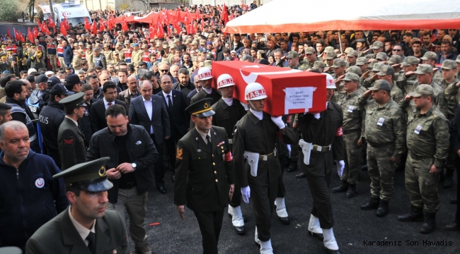 Şehit Piyade Uzman Onbaşı Batuhan Tank Osmaniye'nin Kadirli İlçesinde Toprağa Verildi