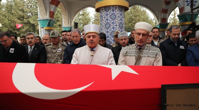 Şehit uzman onbaşı buluş, son yolculuğuna dualarla uğurlandı 
