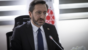 Altun: “Cumhurbaşkanı Erdoğan’ın sergilediği kararlı liderlik sayesinde Türkiye, koronavirüs krizini örnek bir şekilde idare ediyor”