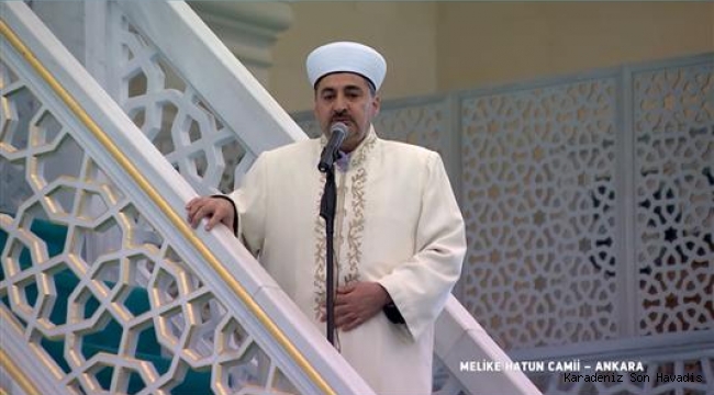 Melike Hatun Camii’nde cuma namazı kılındı