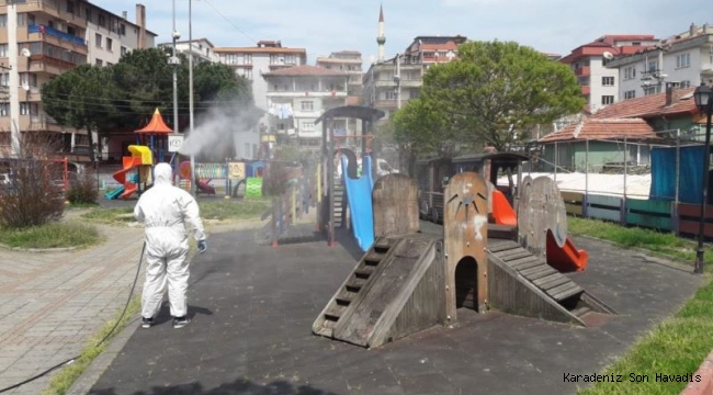 Zonguldak'ta Çocuk Parkları ve Çöp Konteynerleri Dezenfekte Edildi