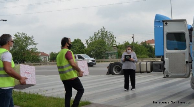 HENDEK BELEDİYESİ RAMAZANDA YARDIMA KOŞTU