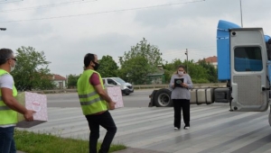 HENDEK BELEDİYESİ RAMAZANDA YARDIMA KOŞTU