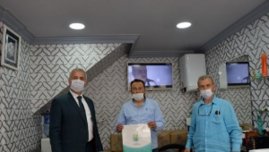 HENDEK BELEDİYESİNDEN ESNAFA HİJYEN SETİ