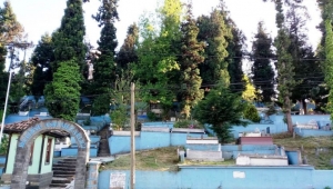 RİZE BELEDİYESİNDEN ŞEHİR MEZARLIĞINA KAPSAMLI ÇALIŞMA