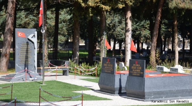 SAMSUN BÜYÜKŞEHİR, ŞEHİTLERİ UNUTMADI