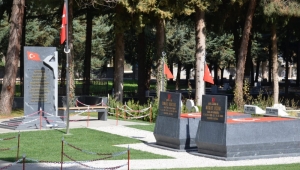 SAMSUN BÜYÜKŞEHİR, ŞEHİTLERİ UNUTMADI