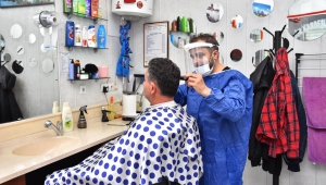 TRABZON BÜYÜKŞEHİR’DEN SİPERLİK MASKE DESTEĞİ