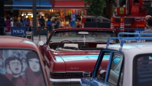 Arabalı sinema etkinliğine yoğun ilgi