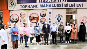 BAŞKAN METİN’DEN TELAFİ EĞİTİMİNİ TAMAMLAYAN ÖĞRENCİLERE SÜRPRİZ ZİYARET