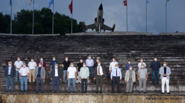 CUMHUR İTTİFAKI HENDEK’TE TEK YÜREK