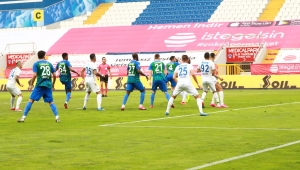 Çaykur Rizespor Dibe Demir Attı
