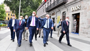 KÜLTÜR VE TURİZM BAKANI ERSOY’DAN BÜYÜKŞEHİR’E ZİYARET