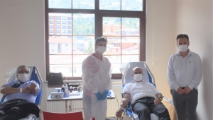 Rize Emniyet Müdürlüğü'nden Türk Kızılay'ına kan bağışı