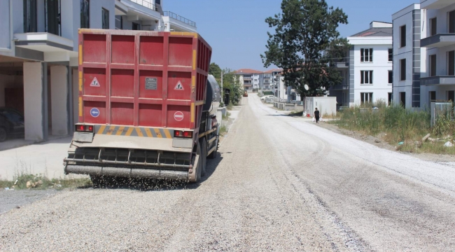Arifiye Belediyesinden Soğuk Asfalt Atağı
