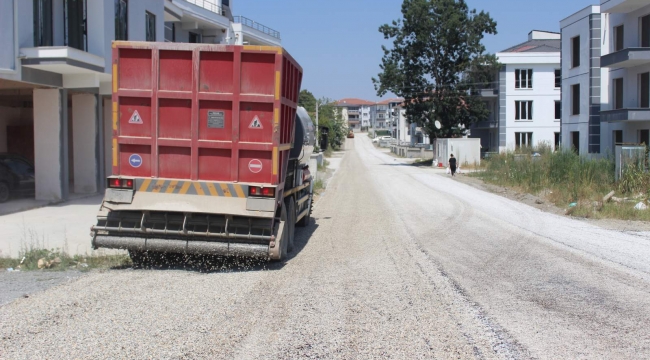 Arifiye Belediyesinden Soğuk Asfalt Atağı