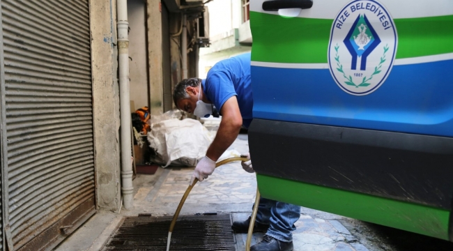 LARVA İLE MÜCADELE DEVAM EDİYOR..
