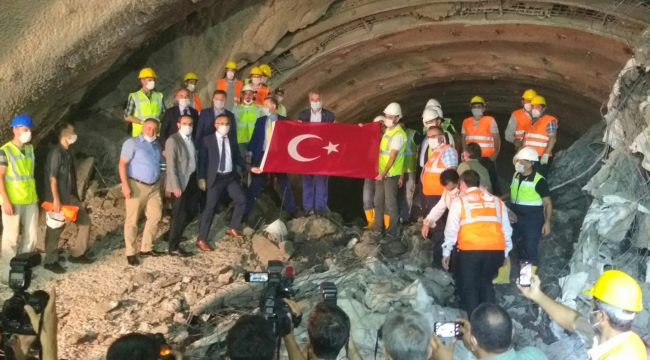 SALARHA TÜNELİNDE IŞIK GÖRÜNDÜ