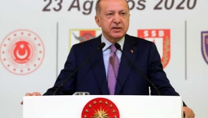 “TÜRKİYE, SAVUNMA SANAYİİNDE KARARLI BİR ŞEKİLDE YOLUNA DEVAM EDİYOR”