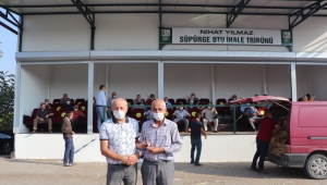 Nihat Yılmaz’ın adı tribüne verildi…