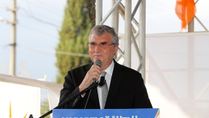 “Söğütlü’nün istihdam kapasitesini arttıracak yatırımlar yapıyoruz”