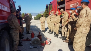 İtfaiyeden Jandarmaya Yangın Eğitimi